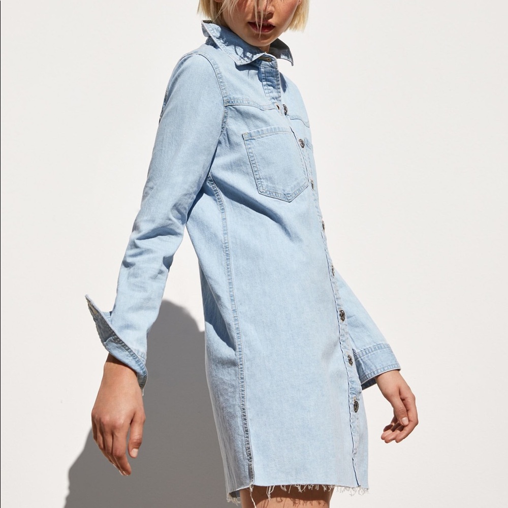 Zara light blue denim mini dress - Picture 1 of 4